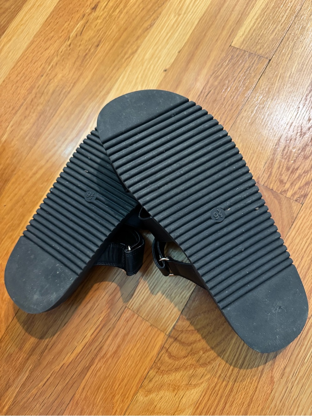 Wild Fable Black Slide Sandals - Picture 3 of 3